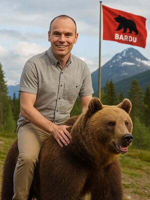 Toralf Heimdal på en bjørn